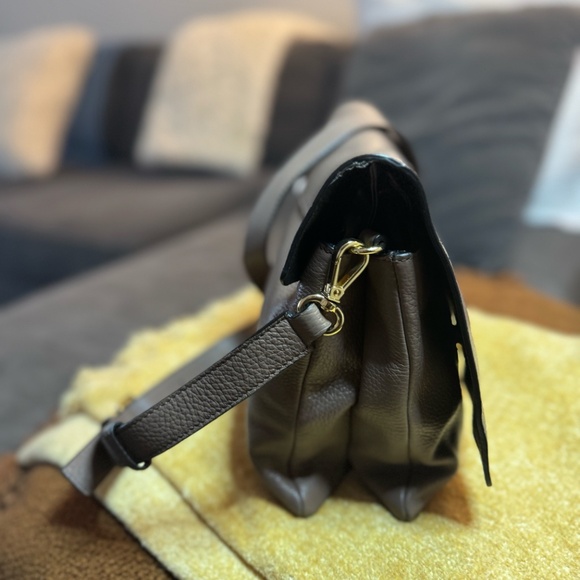 BCBG Natural Brown/Gray Purse - Medium - Picture 5 of 16